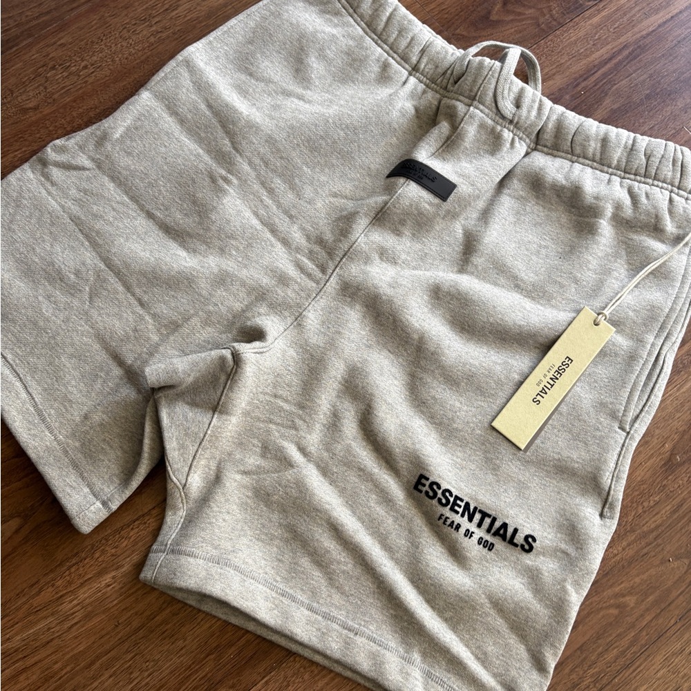 ESSENTIALS Fear of God Mens sweat shorts